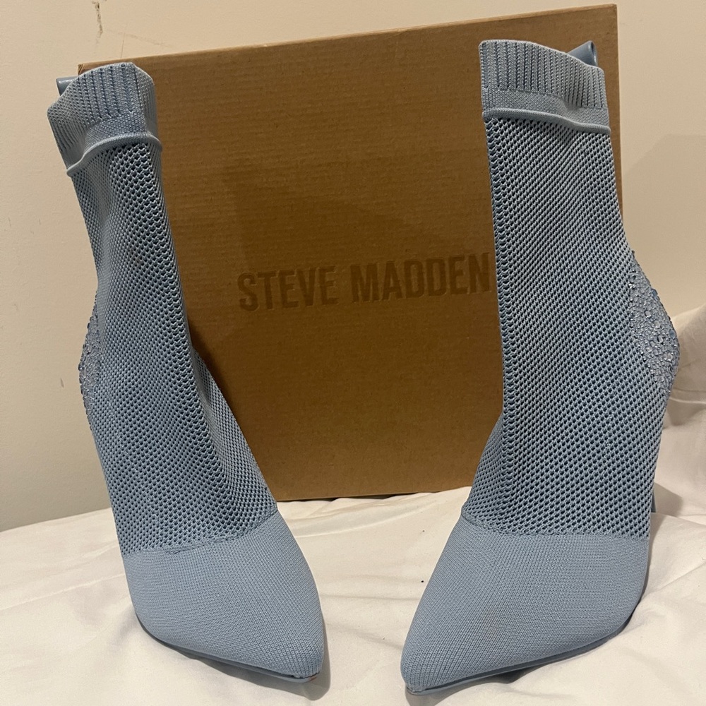 Steve Madden Boots Size 7.5